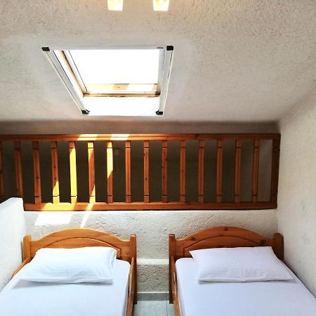 Stella'S Maisonette Сівірі Екстер'єр фото