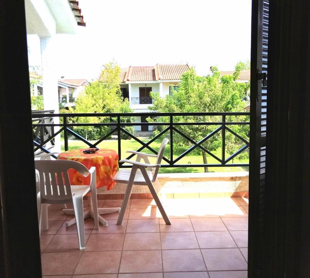 Stella'S Maisonette Сівірі Екстер'єр фото