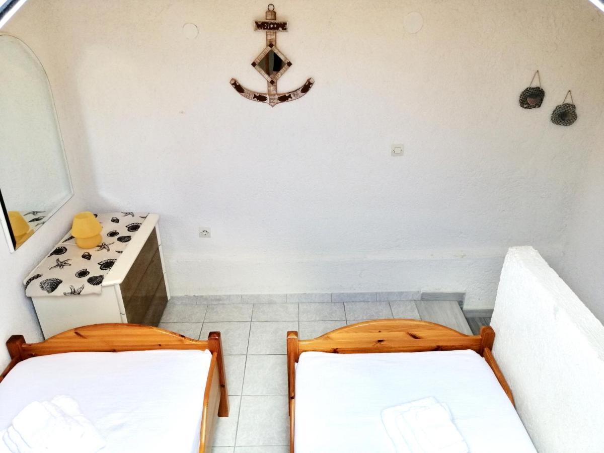 Stella'S Maisonette Сівірі Екстер'єр фото